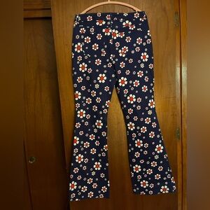 70s daisy print ModCloth flared jeans. Stretchy denim. Brand new with tags.